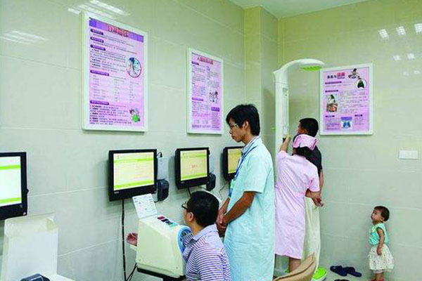 ����С������^(q��)���򲡻��ߵĹ��팍(sh��)�`����һ�������x